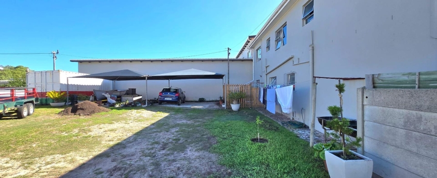 Commercial Property for Sale in Franskraal Western Cape